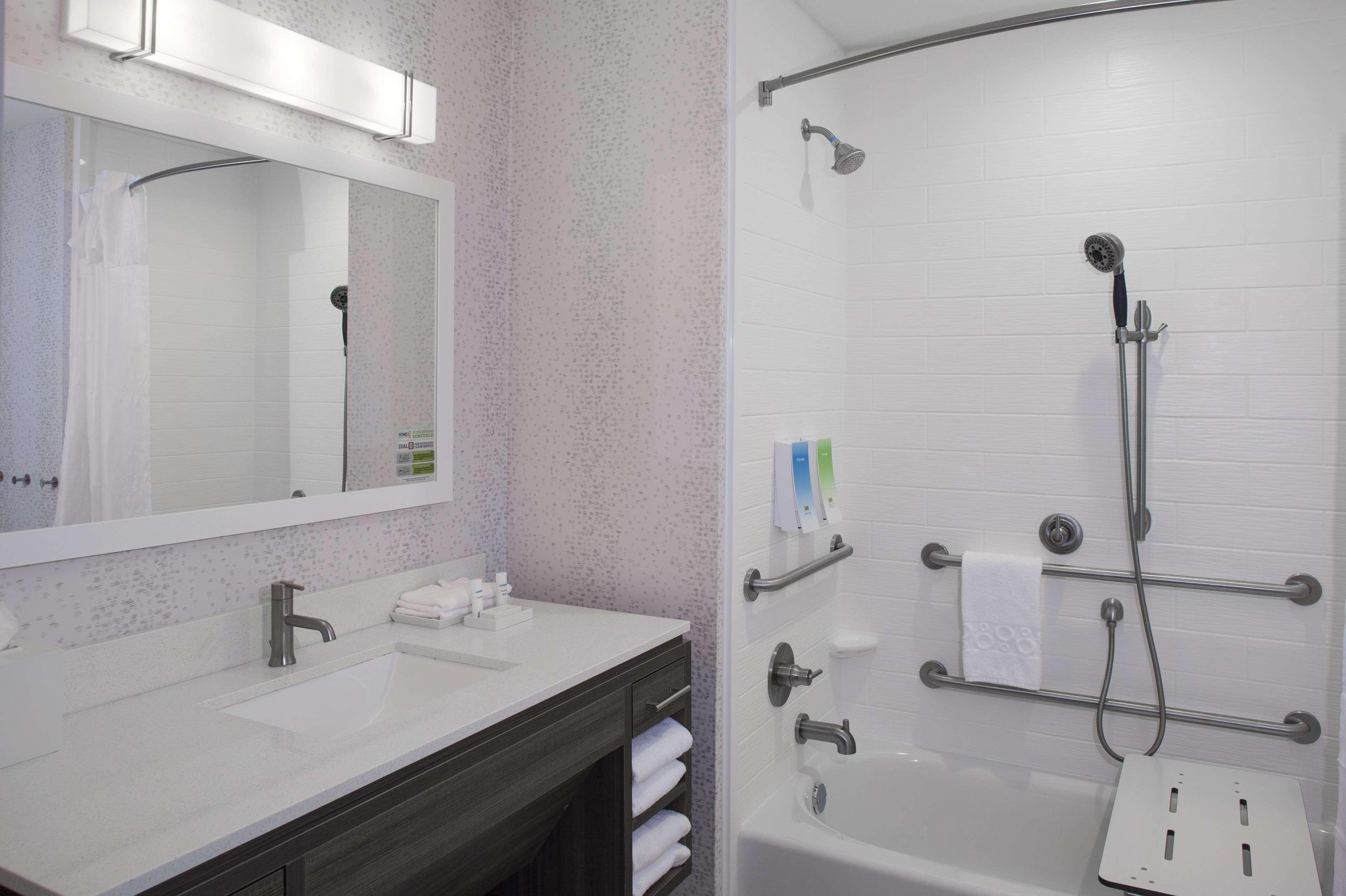 Home2 Suites By Hilton Lake Charles Eksteriør billede